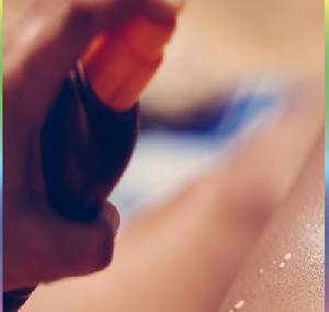 IS IT SAFE TO USE BABY OIL FOR TANNING?